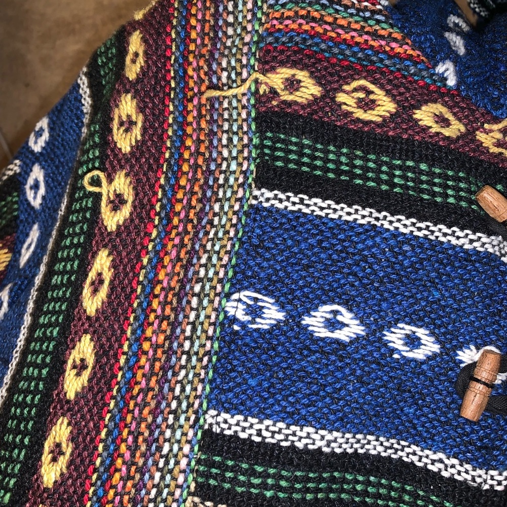 Pattern Sweatshirt - Picture 3 of 3